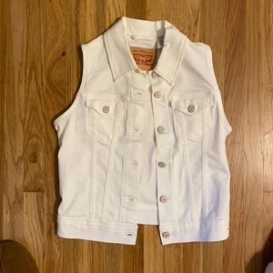 Women’s Jean vest